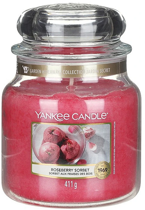 Yankee Candle Bougie Parfumée En Jarre, Sorbet Aux Fraises Des Bois 4 Yankee Candle Bougie Parfumée En Jarre, Sorbet Aux Fraises Des Bois – Image 2